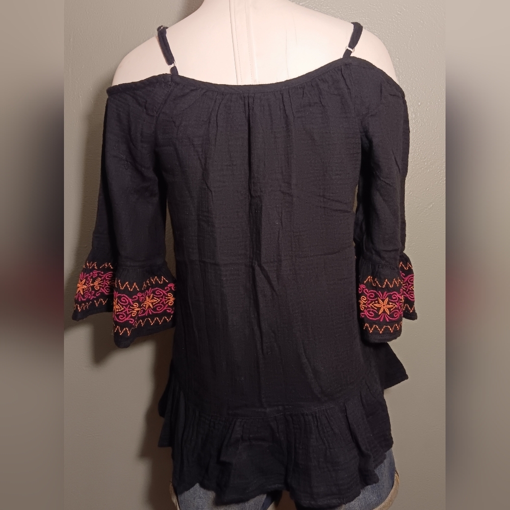 Embroidered Black Top with Pink and Orange Accents - Picture 2 of 3
